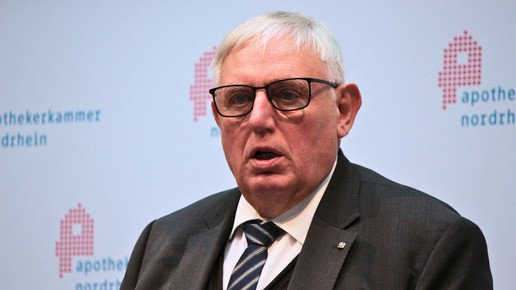 Foto von NRW-Gesundheitsminister Karl-Josef Laumann (CDU)