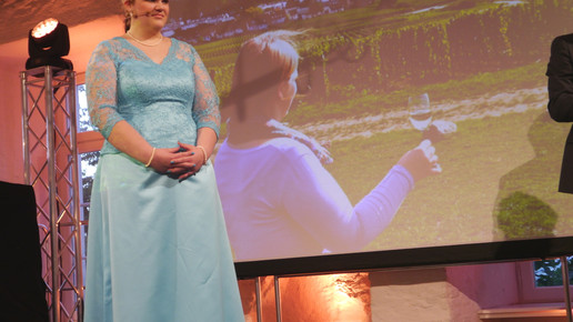 uhr weinprinzessin2 kulturland rheingau