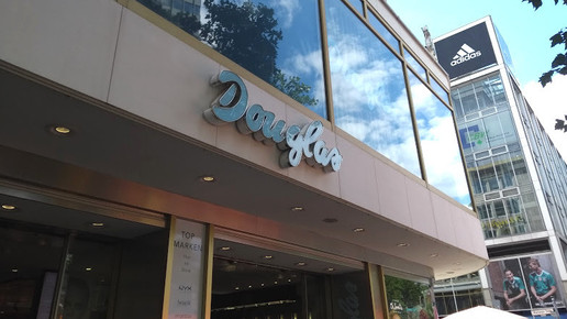 Douglas-Konkurrenz: Parfümeriemarkt im Umbruch