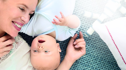 FEMIBION Mutter Kindliegend