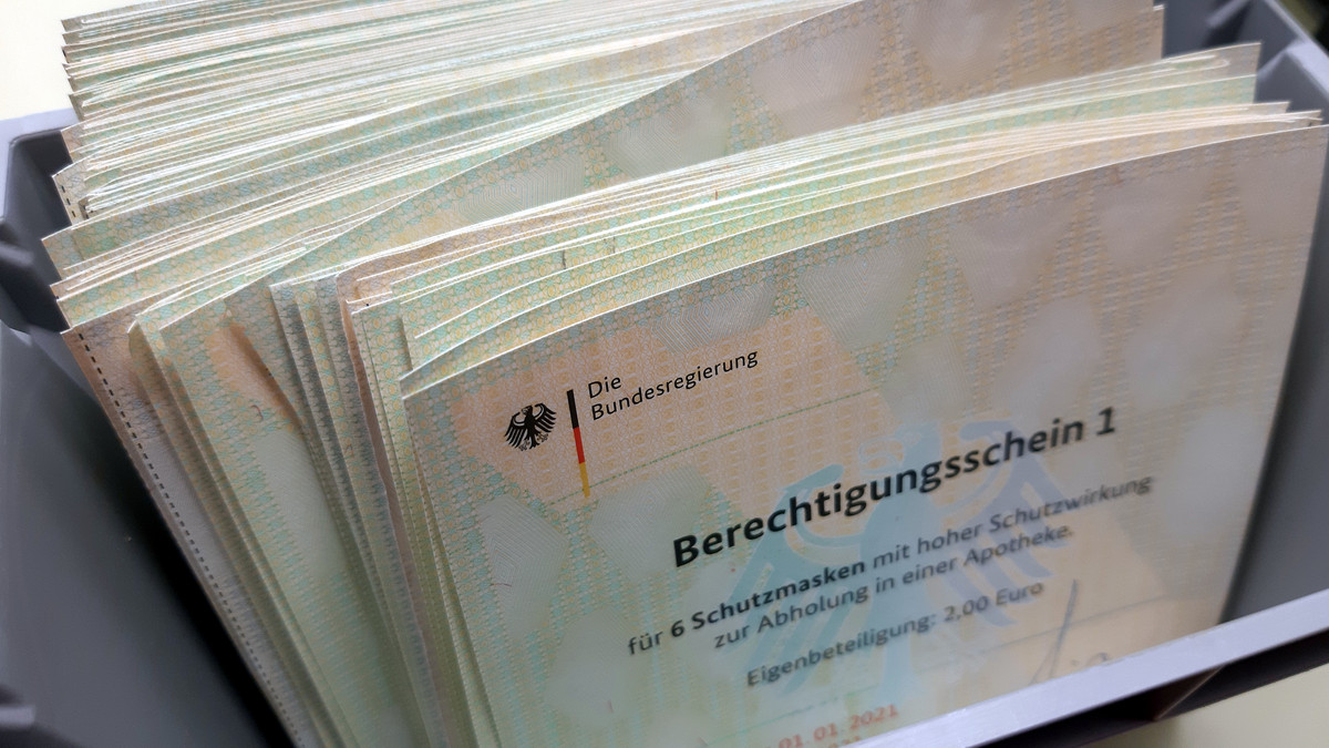 Berechtigungsschein: Echt oder nicht? | APOTHEKE ADHOC