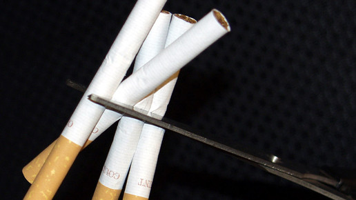 zigaretten schere aa