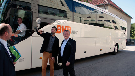 groehe sommerreise charite3 bmg