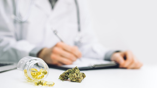 Freiheitsstrafe für Arzt wegen Cannabis-Rezepten