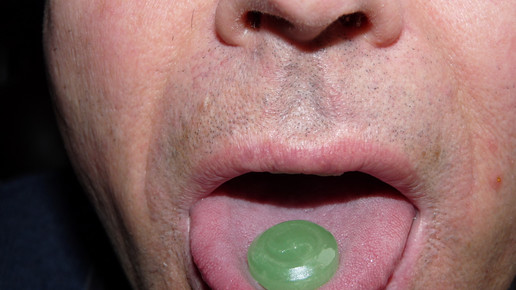 zunge pastille dieterschuetz pixelio de