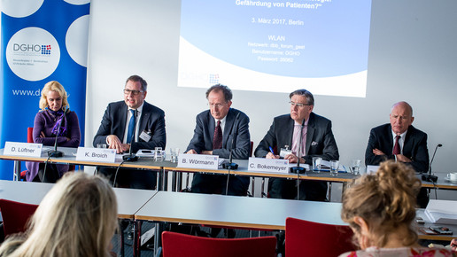 dgho-pk podium domma