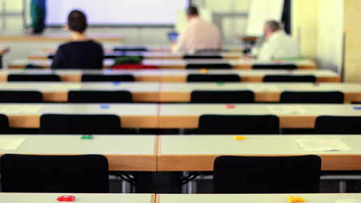 Einfluss auf Leitlinien: NGOs wollen Hersteller-Fortbildungen abschaffen