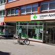 Zwei Apotheken Tür an Tür