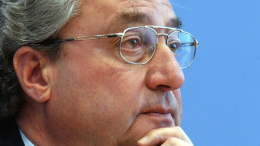 0009-hundt eh aaneu 0