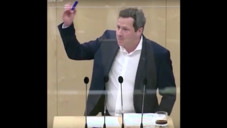 Corona-Test mit Cola: Eklat im Parlament