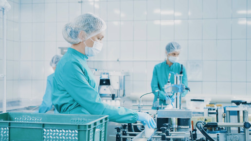 Foto: Personal im Großlabor