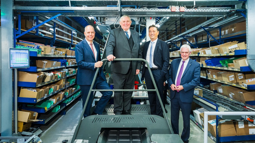 Politikerbesuch bei Noweda.