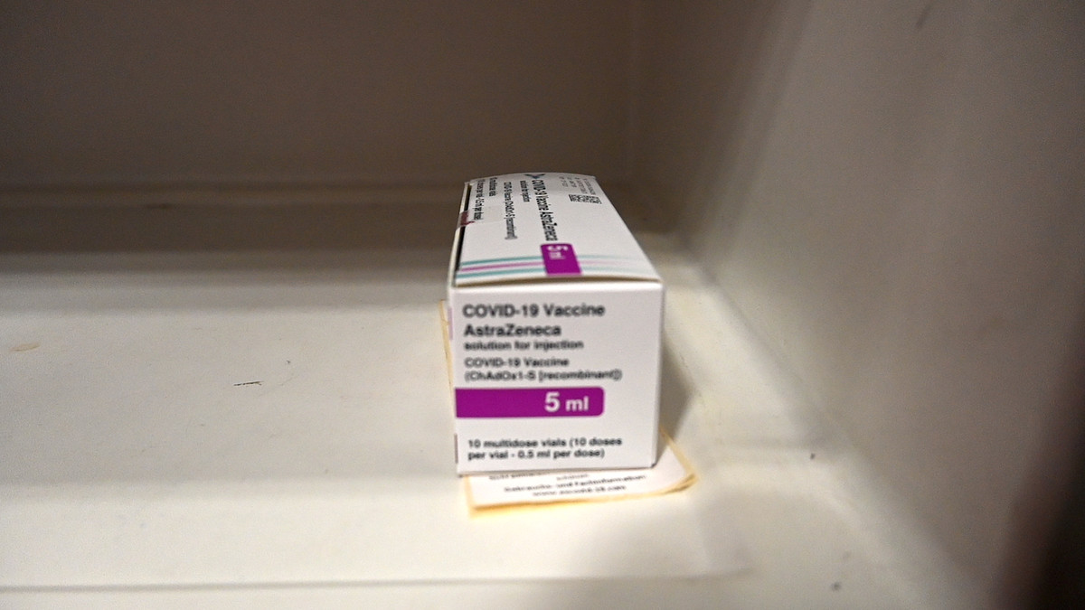 Frust mit AstraZeneca: Hausärztin will vor Supermarkt impfen