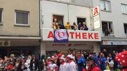 karneval paradies apotheke aa