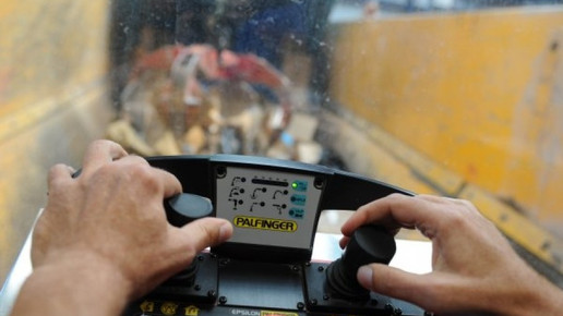 0014-1313673588 12244