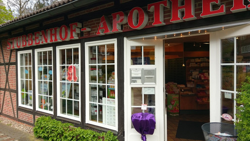aussen 4 Stubbenhof-Apotheke