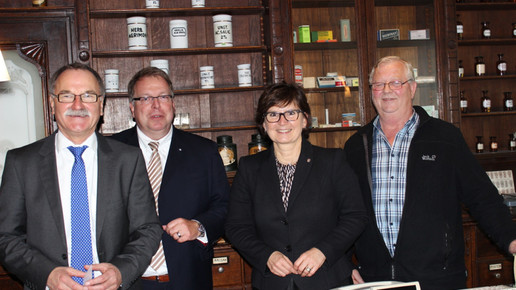 karlheinz-schmude jan-detlef-wohlert ute-bertram reinhard-wirries niederlassung harsum alliancehealthcare