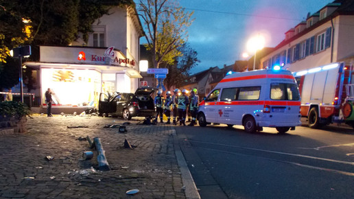 verkehrsunfall bmw kurapotheke Polizeipraesidium Rheinpfalz