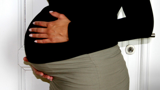 schwanger bauch alexandra bucurescu pixelio.de