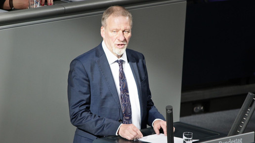 Thomas Dietz spricht im Bundestag