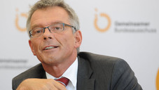 Hecken: Ich wollte die Apotheker nicht ersetzen