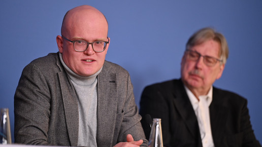 Rechtsanwalt Fiete Kalscheuer und FA-Vorstand Reinhard Rokitta