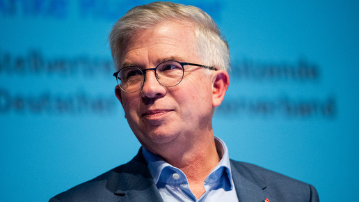 Ullmann: Reform braucht „gravierende Änderungen“