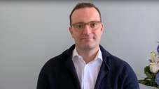 Spahn meldet sich aus der Quarantäne