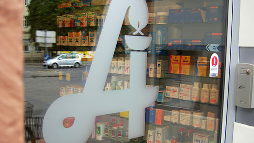 Wien: Apotheker sperrt Diebe in seiner Offizin ein