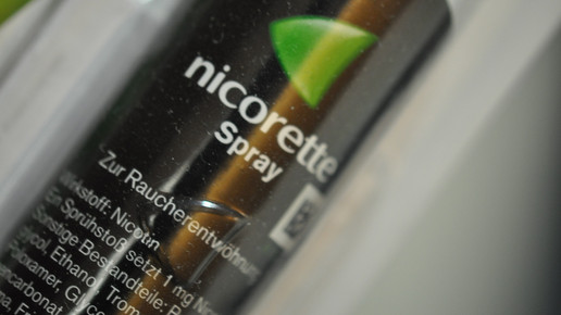 nicorette spray03 aa
