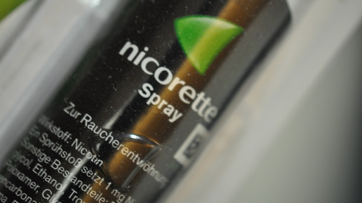 nicorette spray03 aa