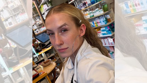 Apothekerin Ricarda Spielvogel in der Apotheke. Mehr dazu im Artikel.