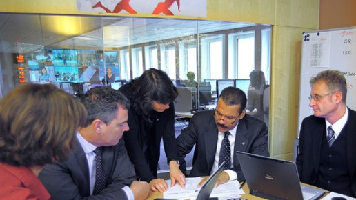 0002-1258656926 5877