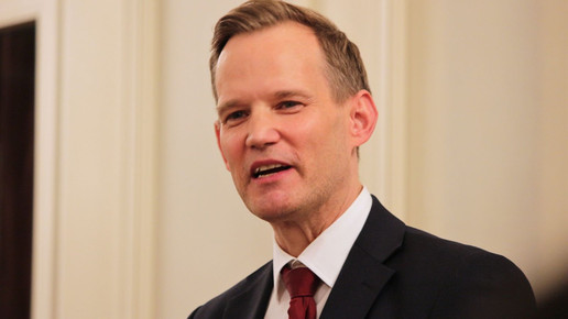 Hendrick Streeck spricht