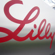 Foto: Schriftzug des Herstellers Lilly.