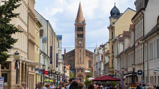 0111 peter und paulkirche quer