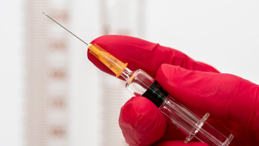 Kochsalz-Impfung: Apotheker vor Gericht