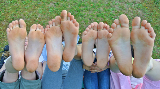 kinderfuesse birgitta hohenester pixeliode