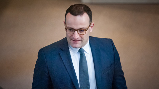 Vor Regierungsbefragung: Merkel lässt Spahn abblitzen