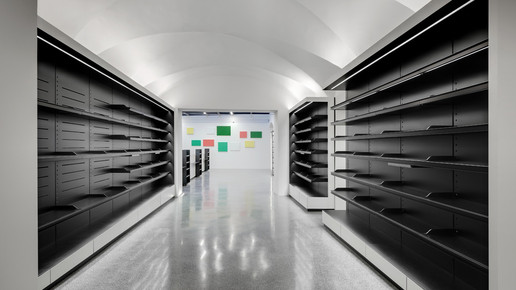 apo peer brixen leereregale2 peer brixen