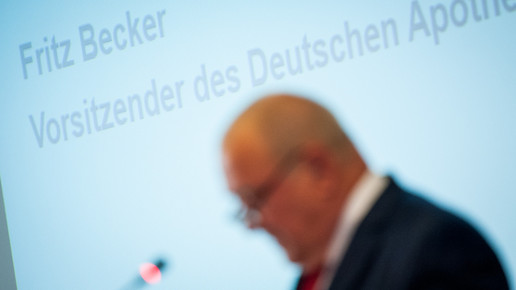 Reimporteure greifen Becker an