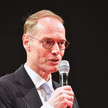 Oliver Kirst spricht auf einer Veranstaltung