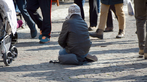Bettler 1 Pixabay