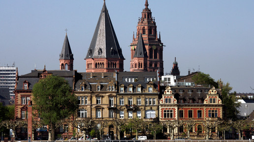 mainz rheinufer landeshauptstadt mainz