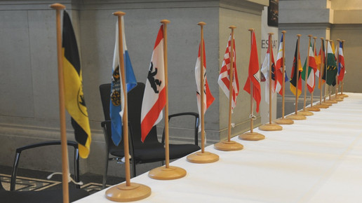 Muster und Verträge: Die Bedenken zu Notfallapotheken