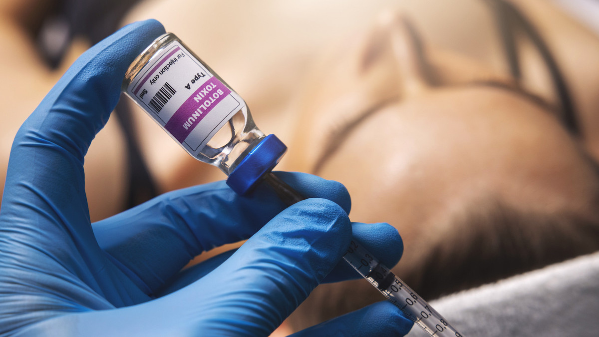Botox-Gesch-ft-boomt-Wie-Pharmakonzern-Merz-profitiert