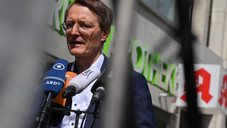 Lauterbach: Apotheken schulden E-Rezept