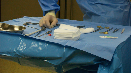 Ärzte: Kliniken sollen Operationen verschieben