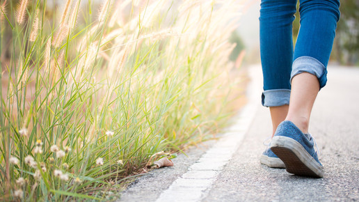 Chronische Rückenschmerzen: Viel gehen senkt Risiko