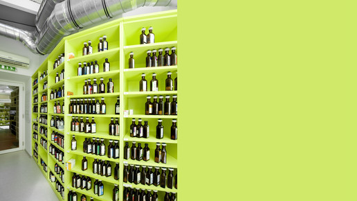 Regale 1 Marien-Apotheke